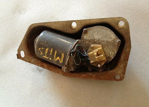 Wm18 mitsubishi oldtimer - ,